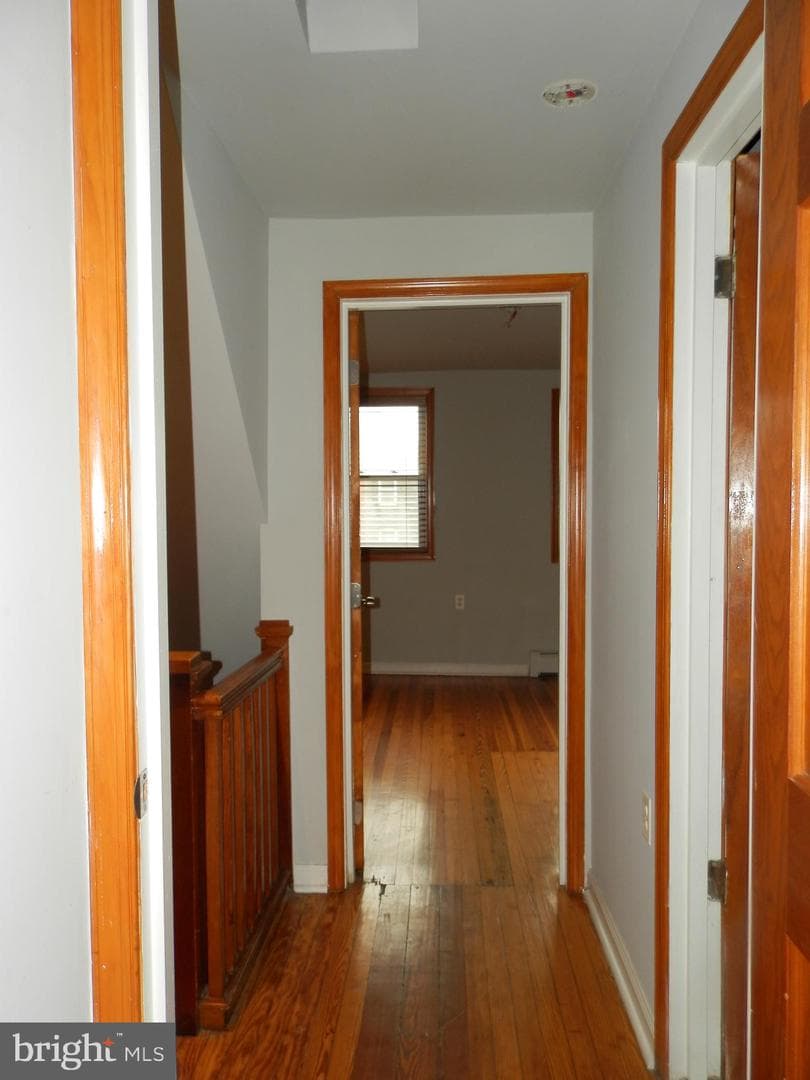 313 S Washington St photo 10