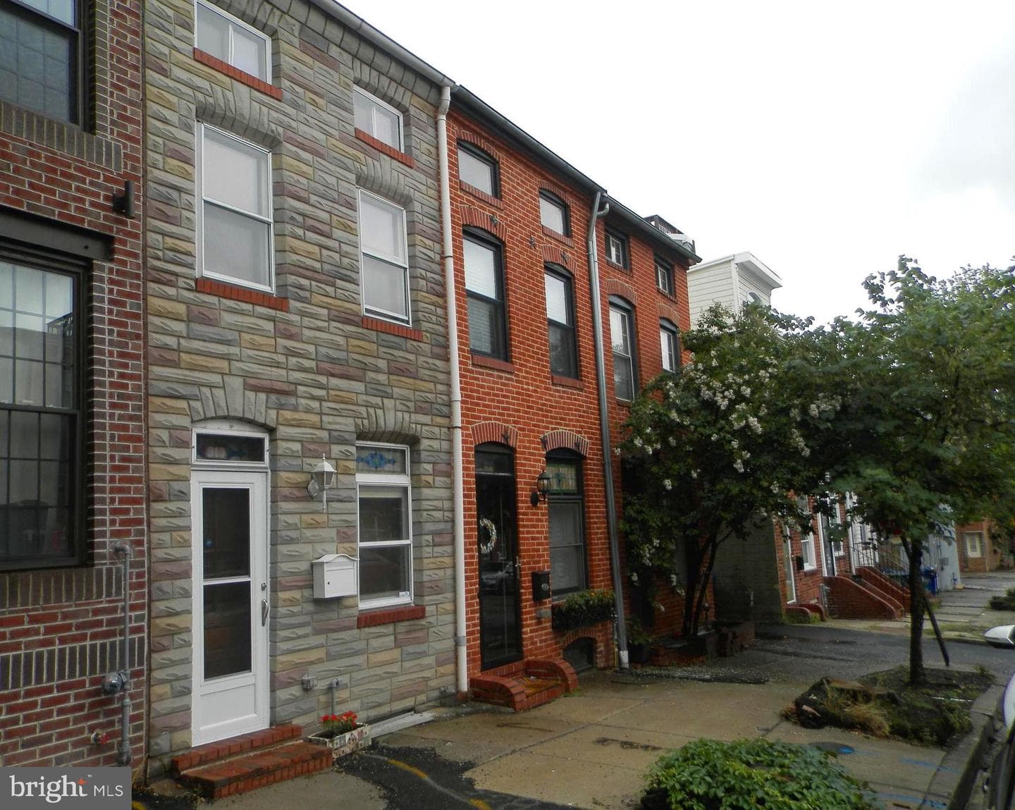 313 S Washington St photo 17