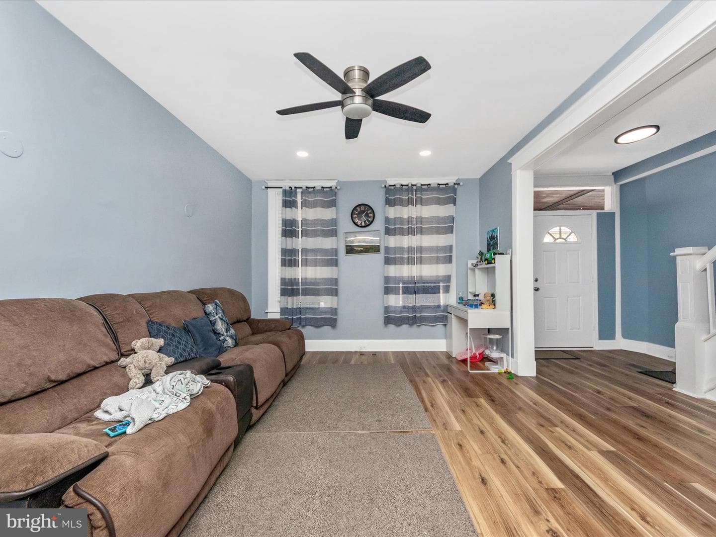 3113 Cliftmont Avenue photo 10