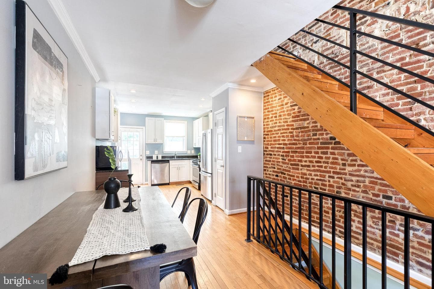 1309 Andre Street photo 13