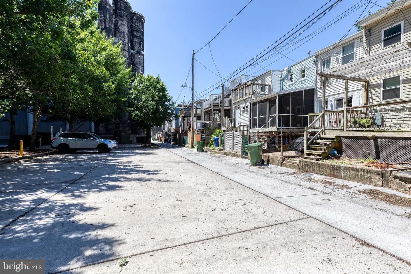 1309 Andre Street photo 37