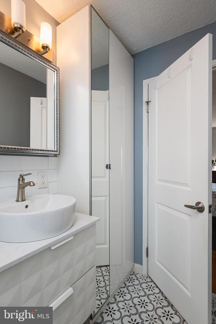 1101 Saint Paul Street #1504 photo 24