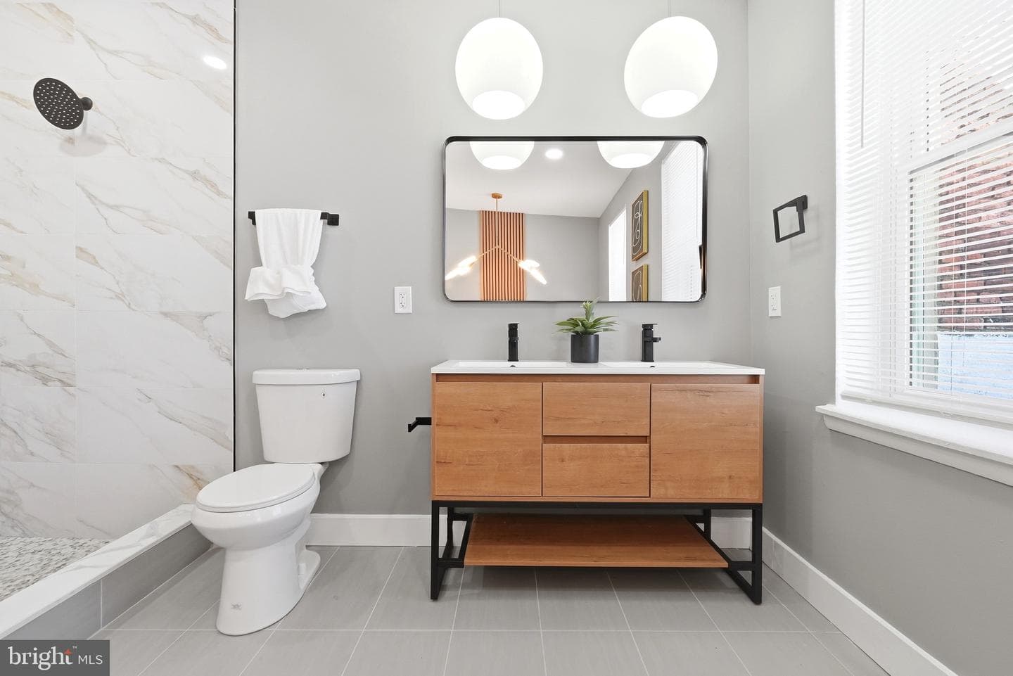 2237 Madison Avenue photo 34