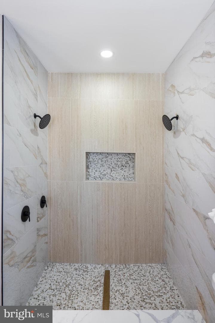 2237 Madison Avenue photo 41