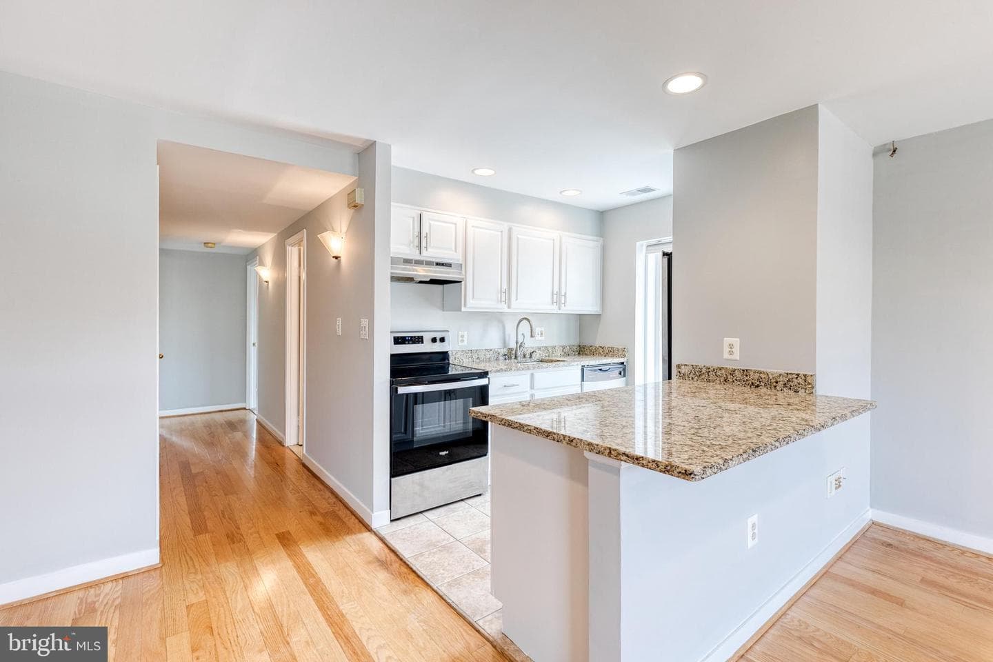 425 S Sharp Street #r 15 photo 15