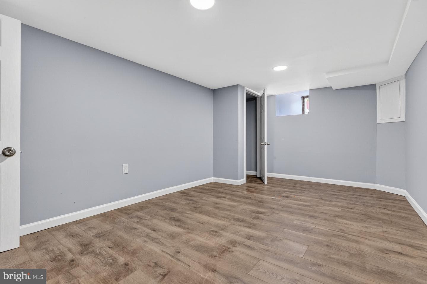 1910 W Fayette Street photo 23