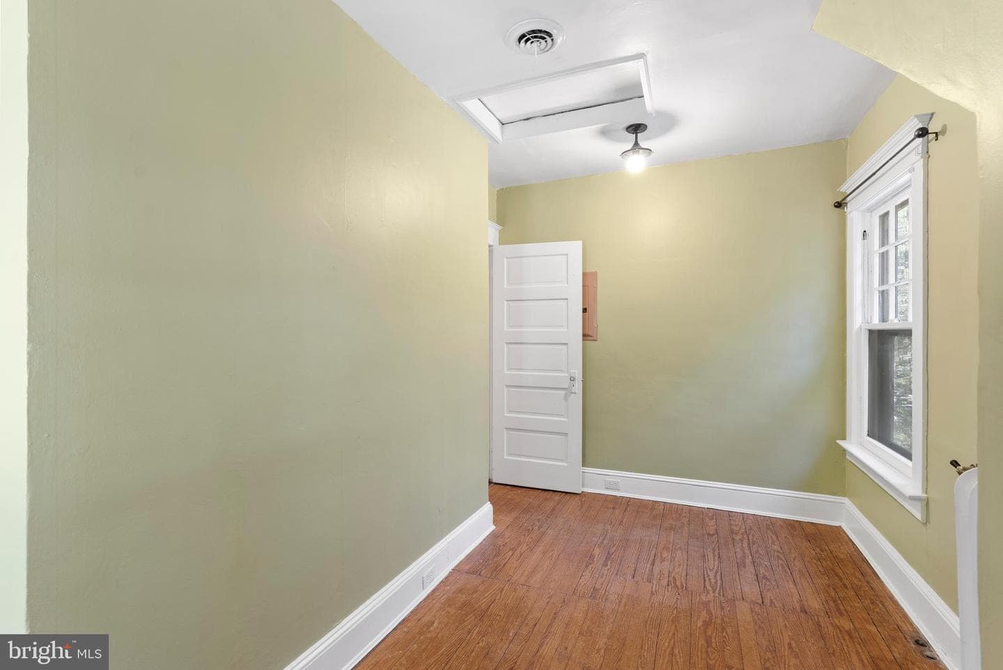 4000 White Avenue photo 32