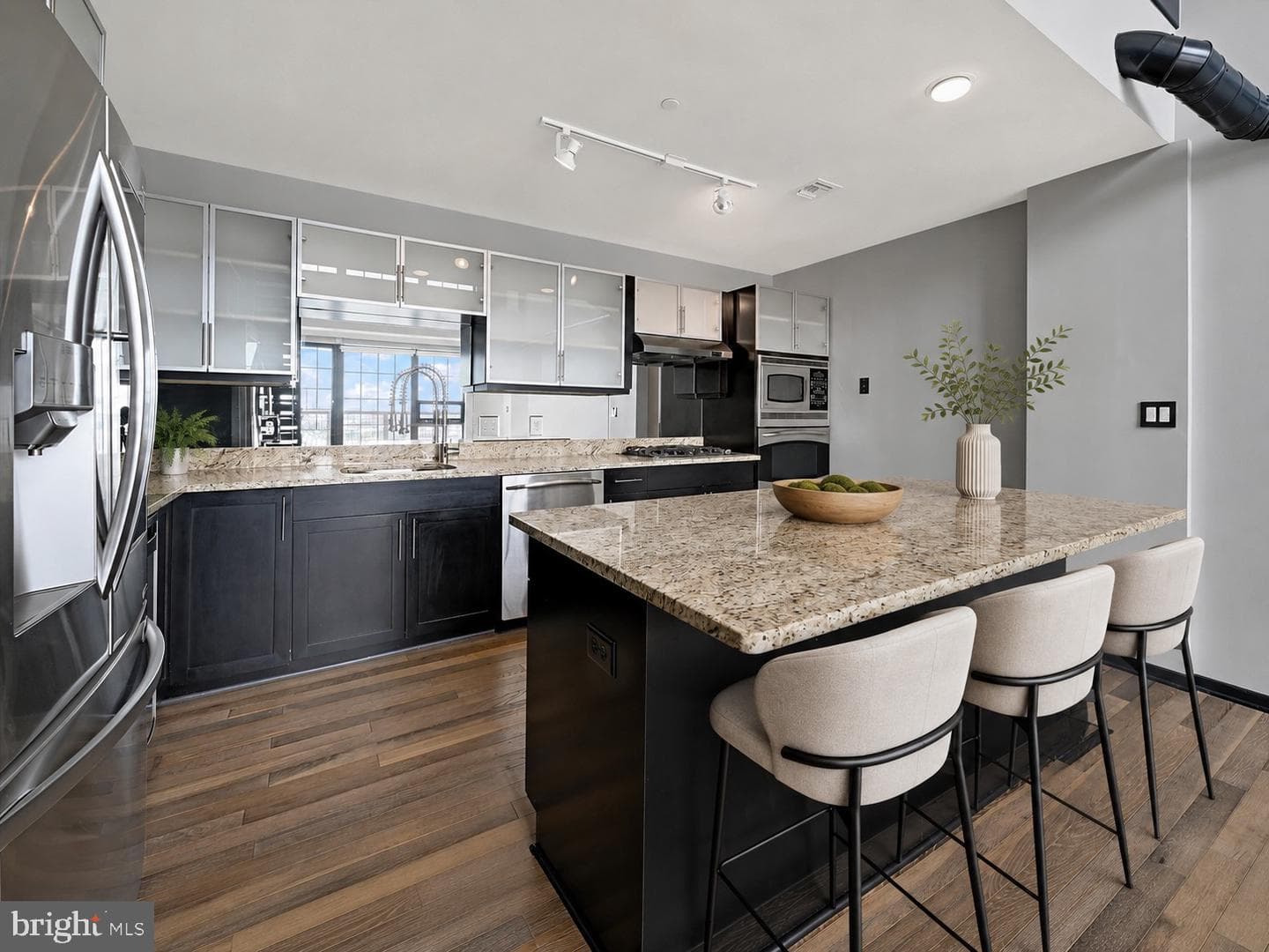 1200 Steuart Street #1913 photo 25