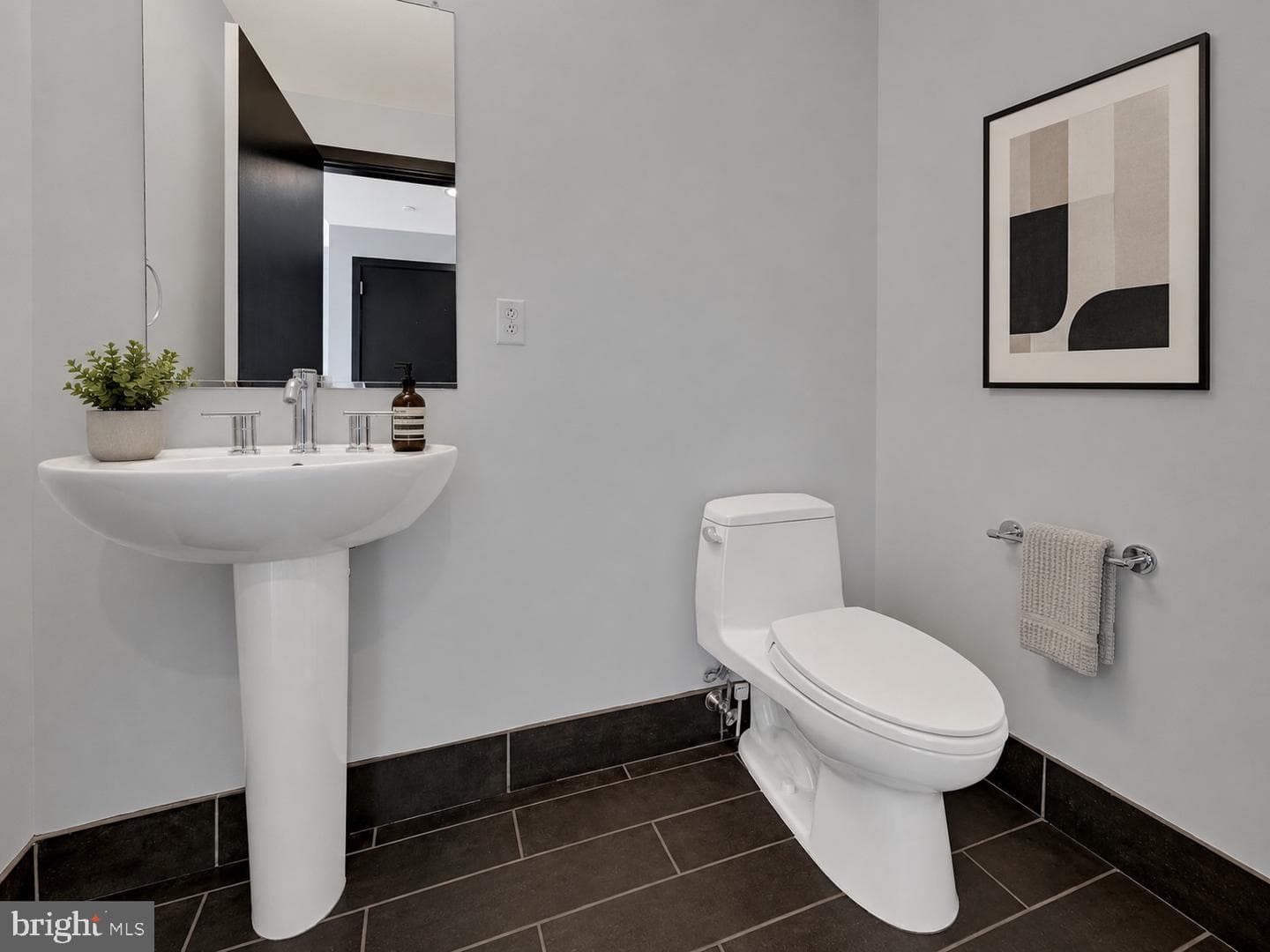 1200 Steuart Street #1913 photo 29