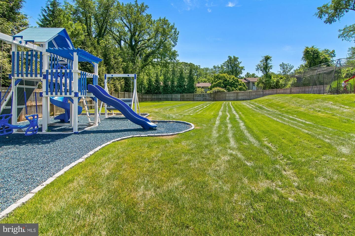 6105 Ivymount Road photo 32