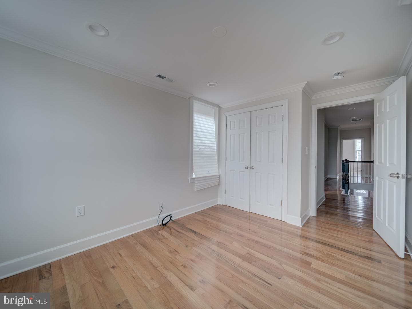 417 N Collington Ave photo 3
