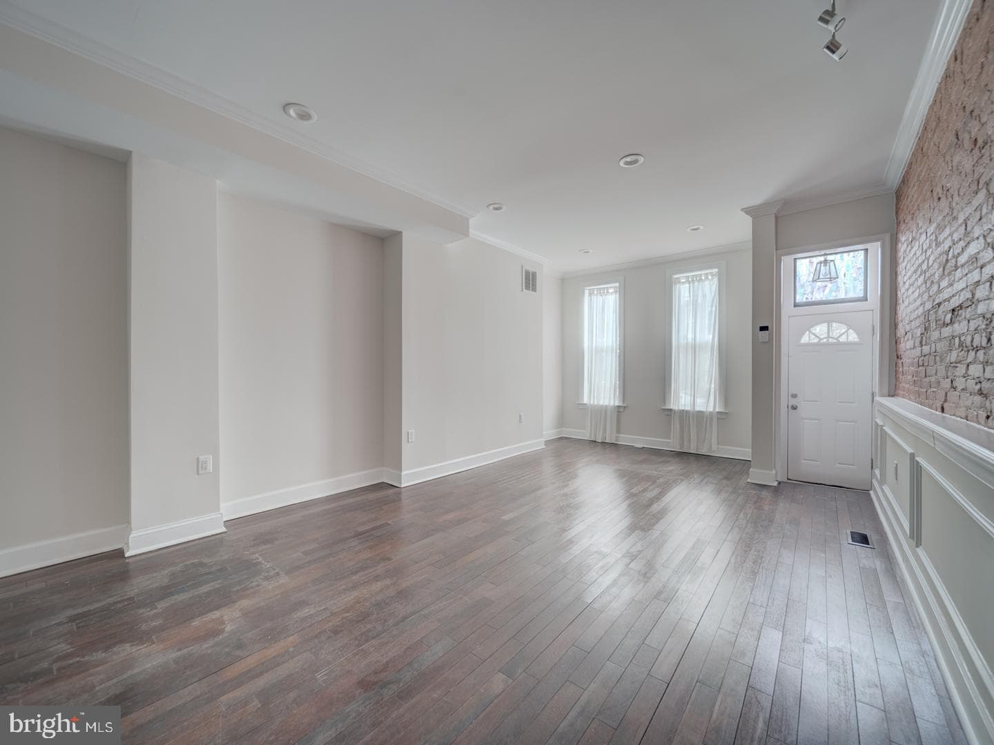 417 N Collington Ave photo 33