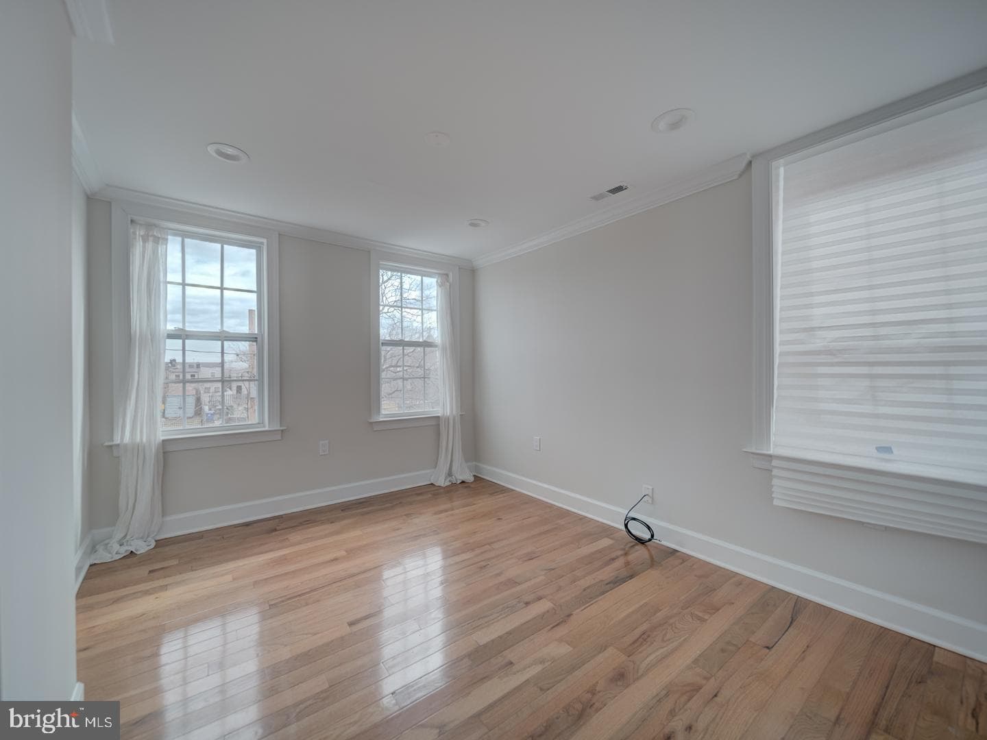 417 N Collington Ave photo 6