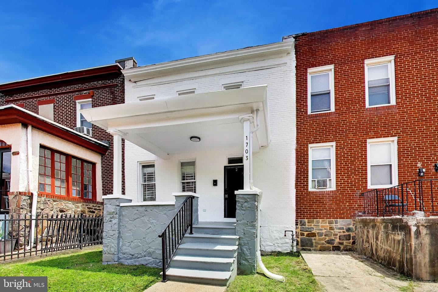 1703 N Smallwood Street N photo 3