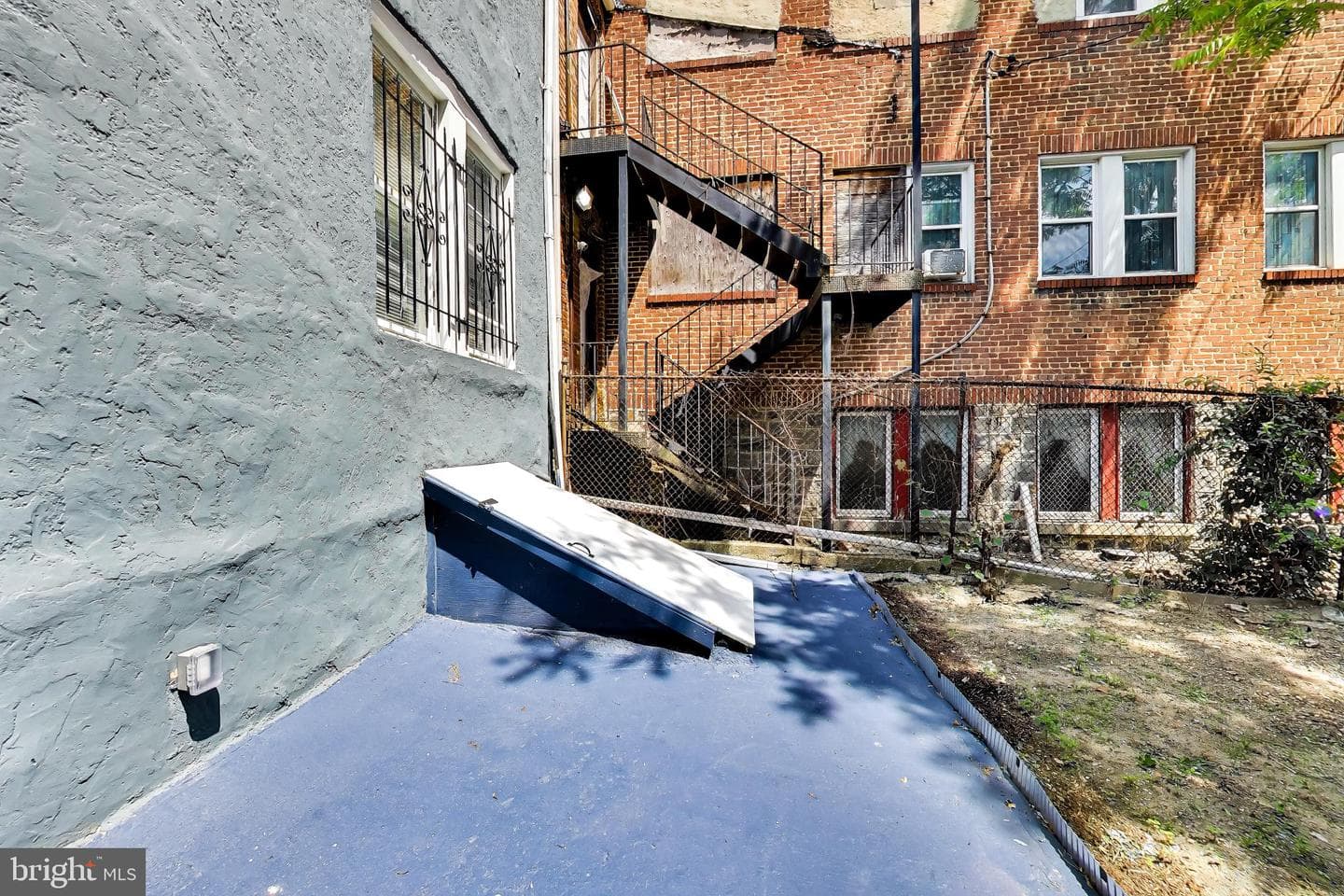1703 N Smallwood Street N photo 37