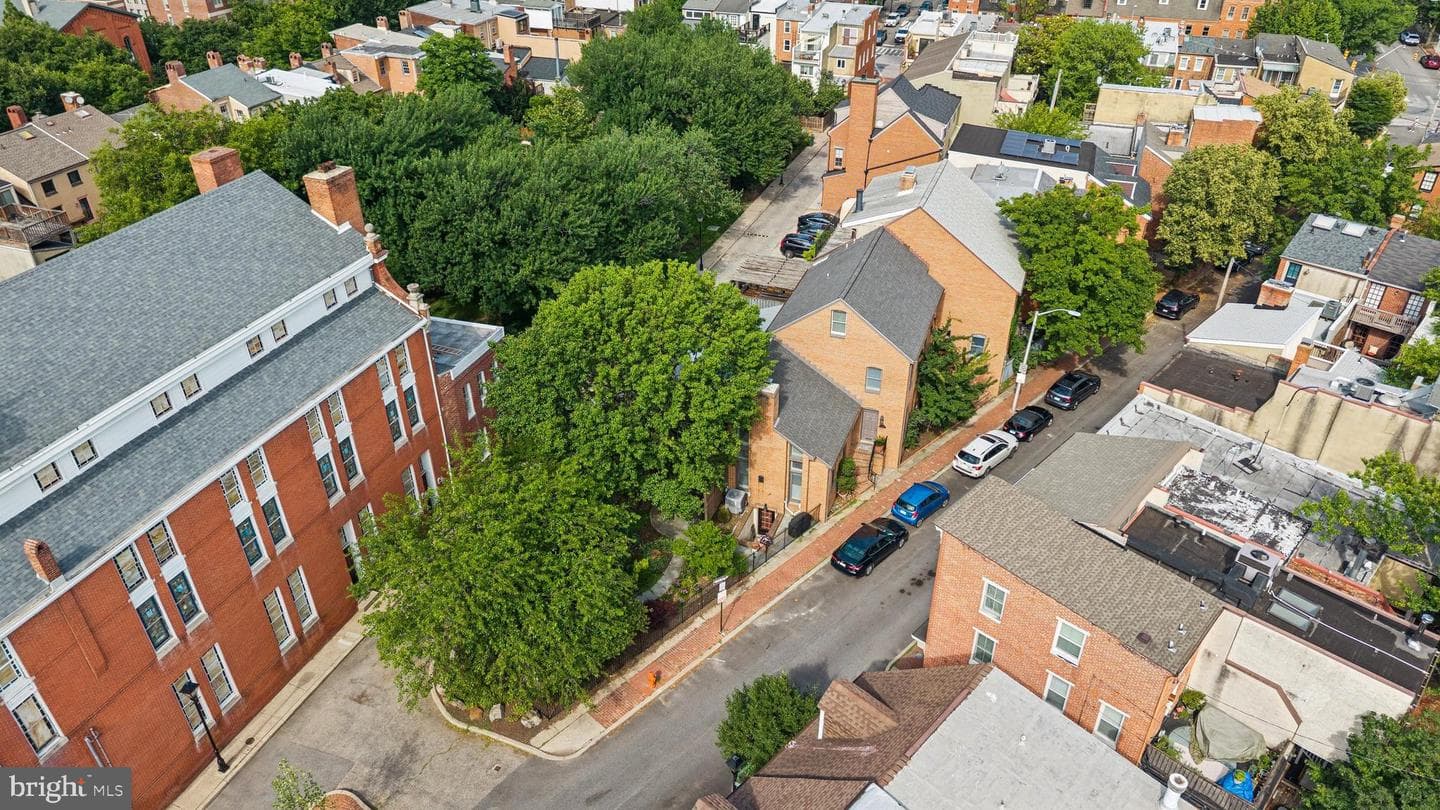 124 W Montgomery Street photo 102