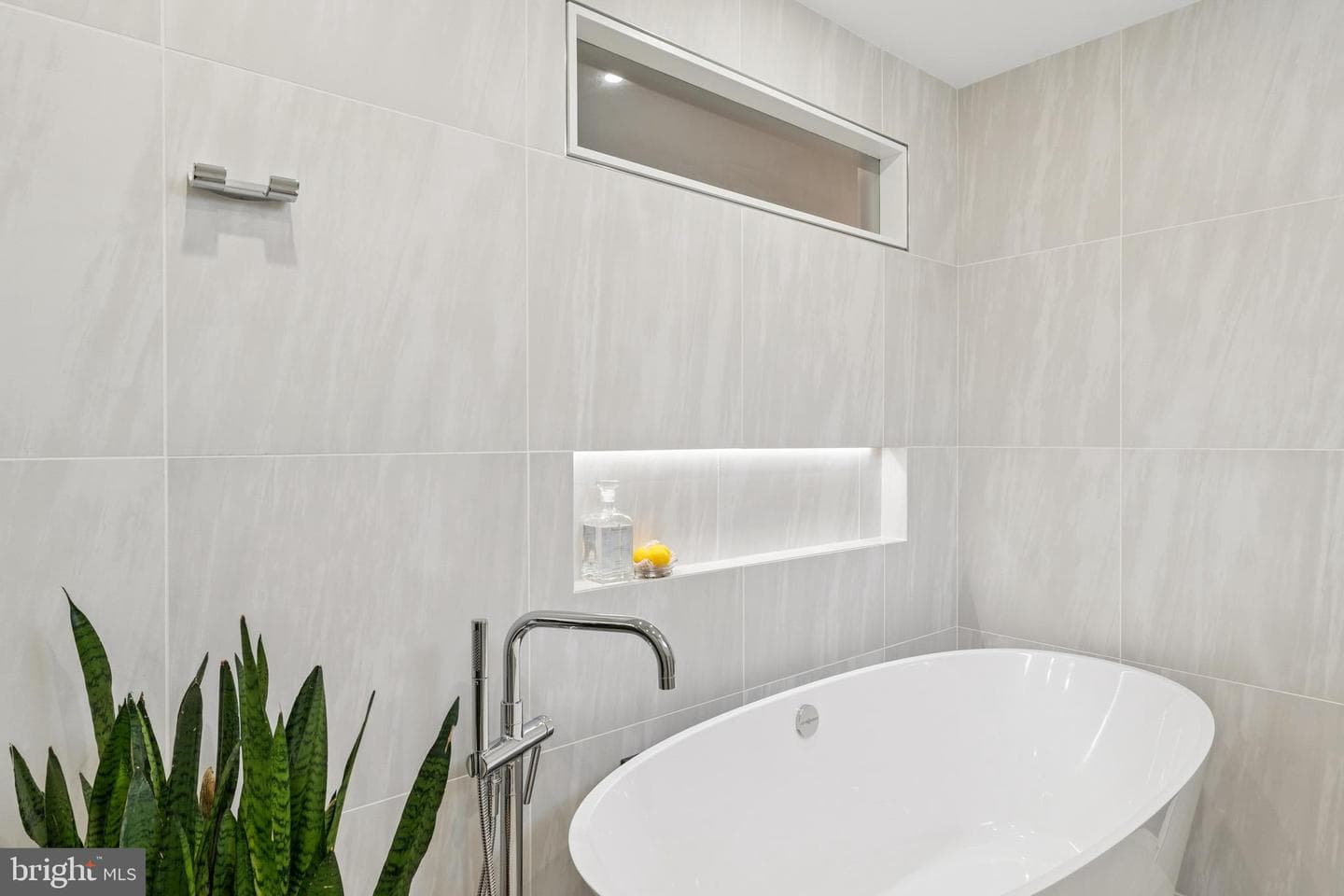 124 W Montgomery Street photo 53