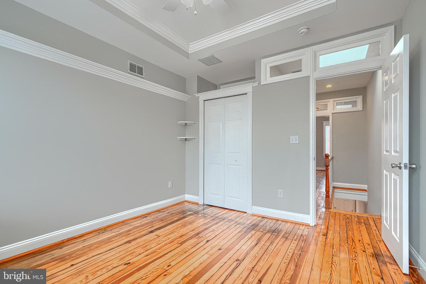 522 S Curley Street photo 14