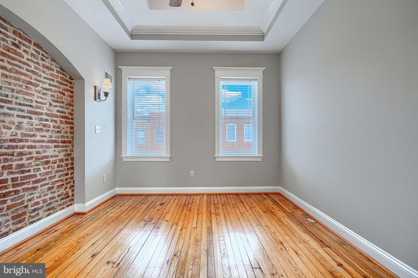 522 S Curley Street photo 16