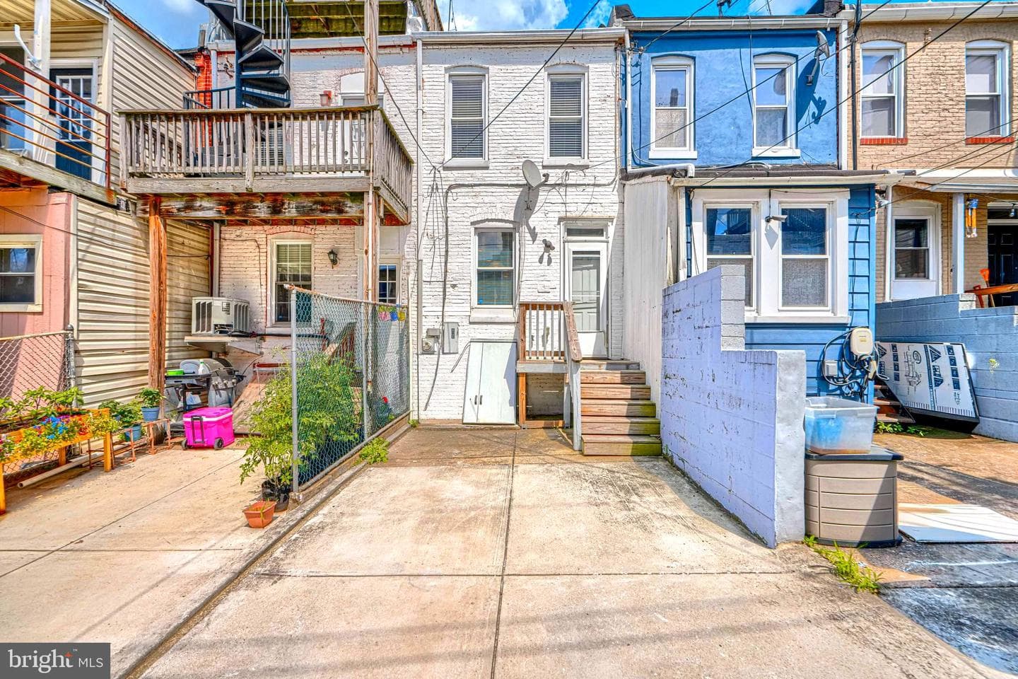 522 S Curley Street photo 31