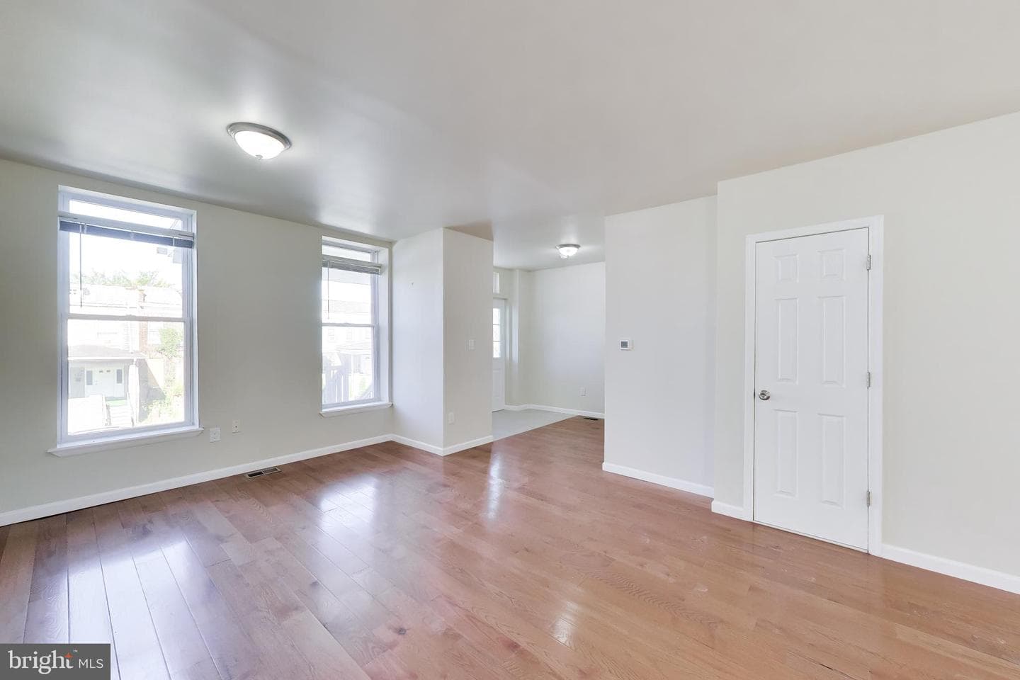 3649 Cottage Avenue photo 9