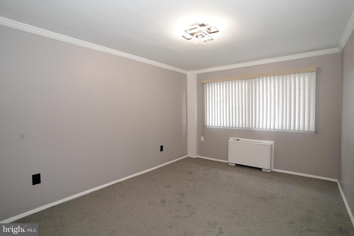 3737 Clarks Lane #405 photo 23