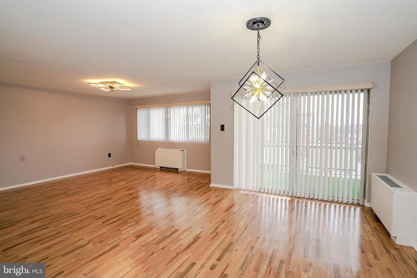 3737 Clarks Lane #405 photo 7
