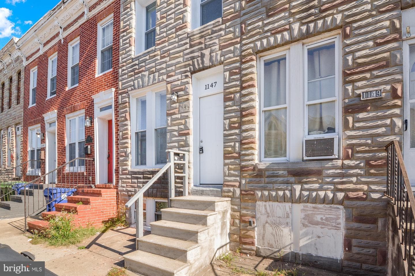 1147 Sargeant Street photo 16