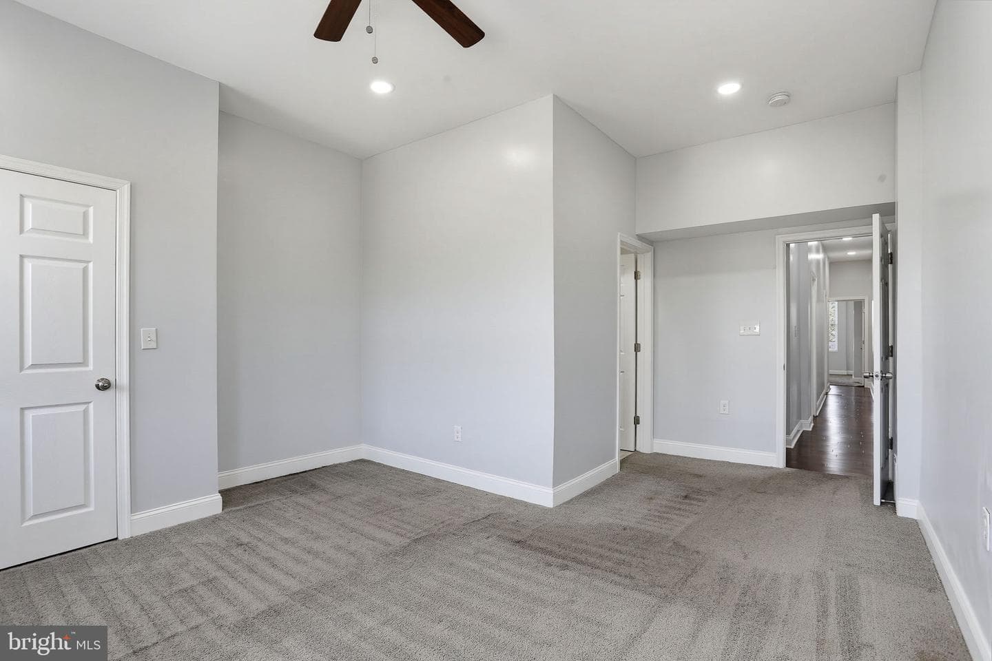 2018 Linden Avenue photo 17