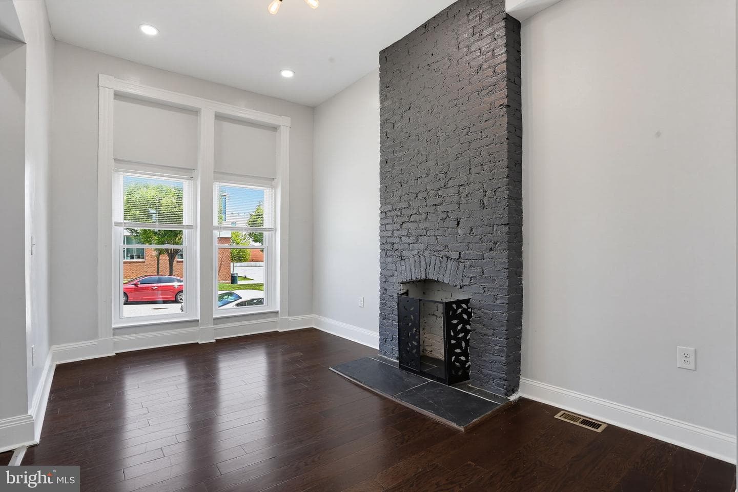 2018 Linden Avenue photo 5