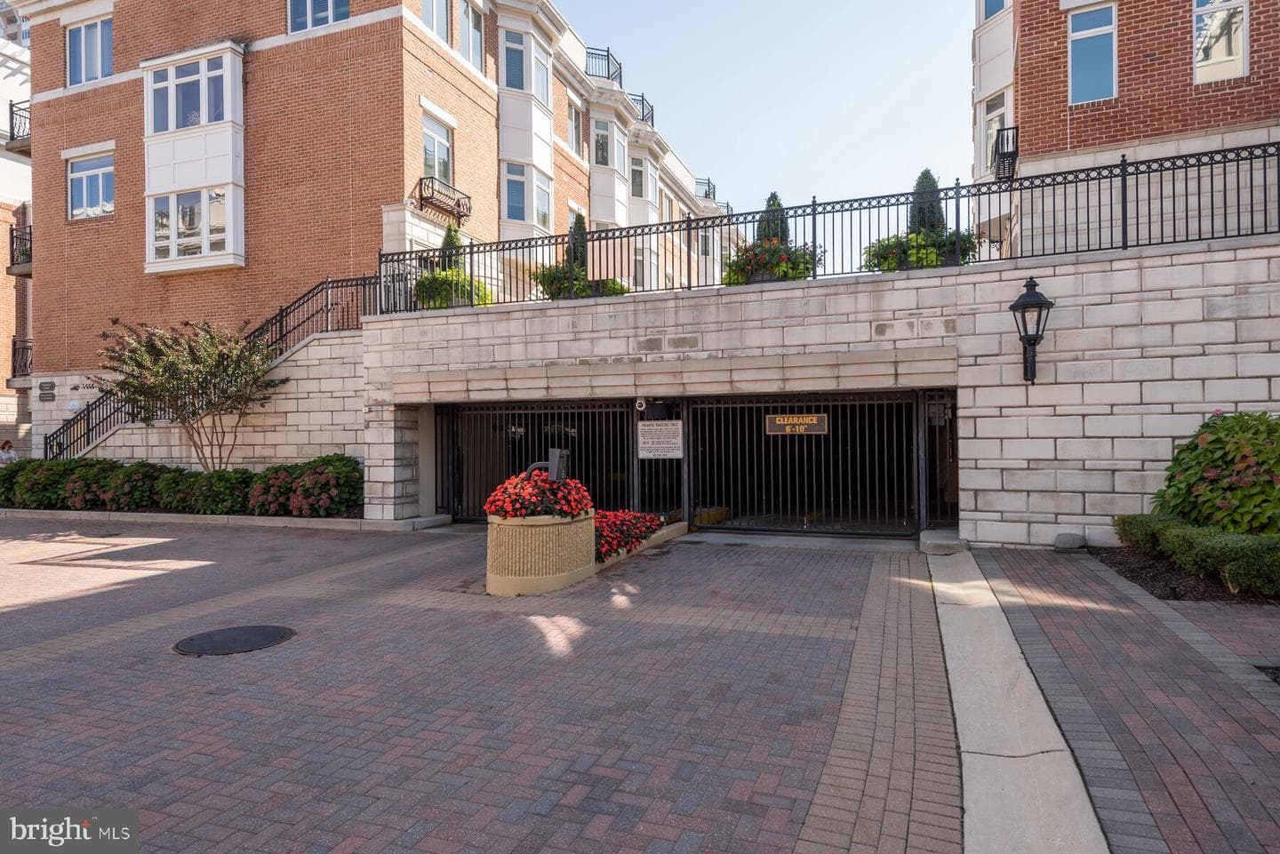 921 Valencia Court #120 photo 108