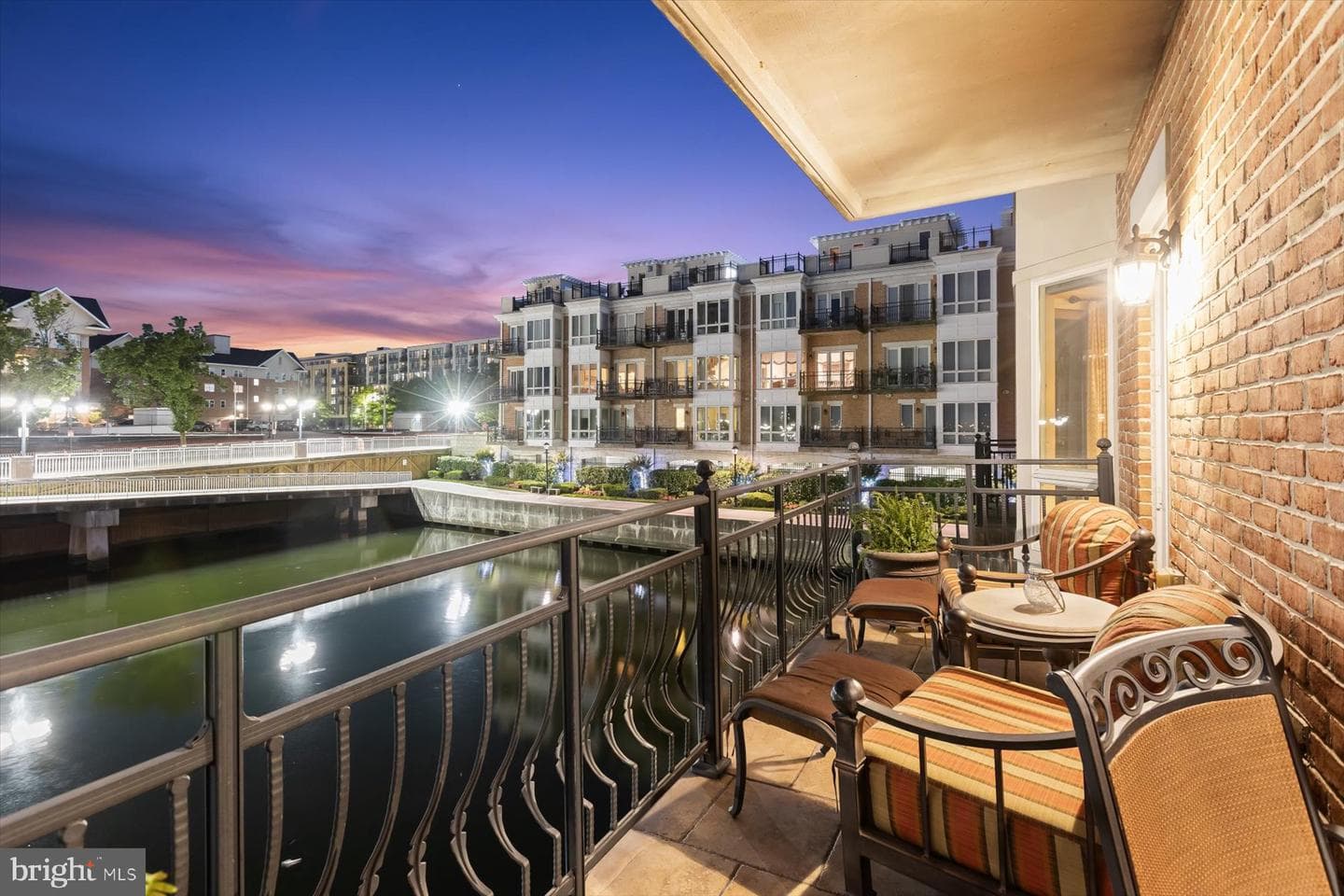 921 Valencia Court #120 photo 22