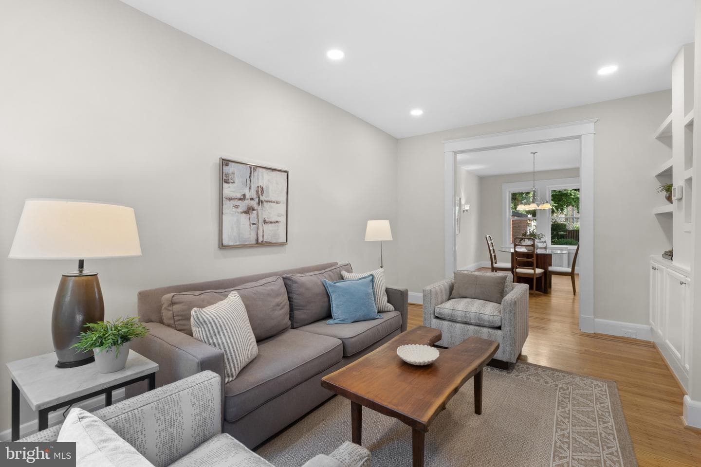 2924 Wyman Parkway photo 10