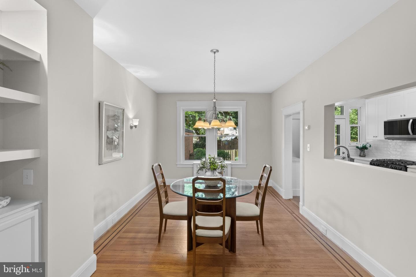 2924 Wyman Parkway photo 12