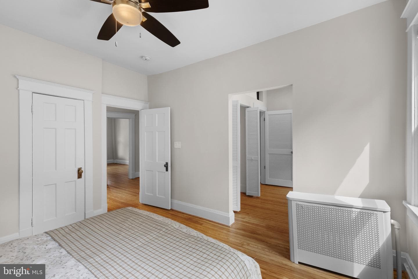 2924 Wyman Parkway photo 33