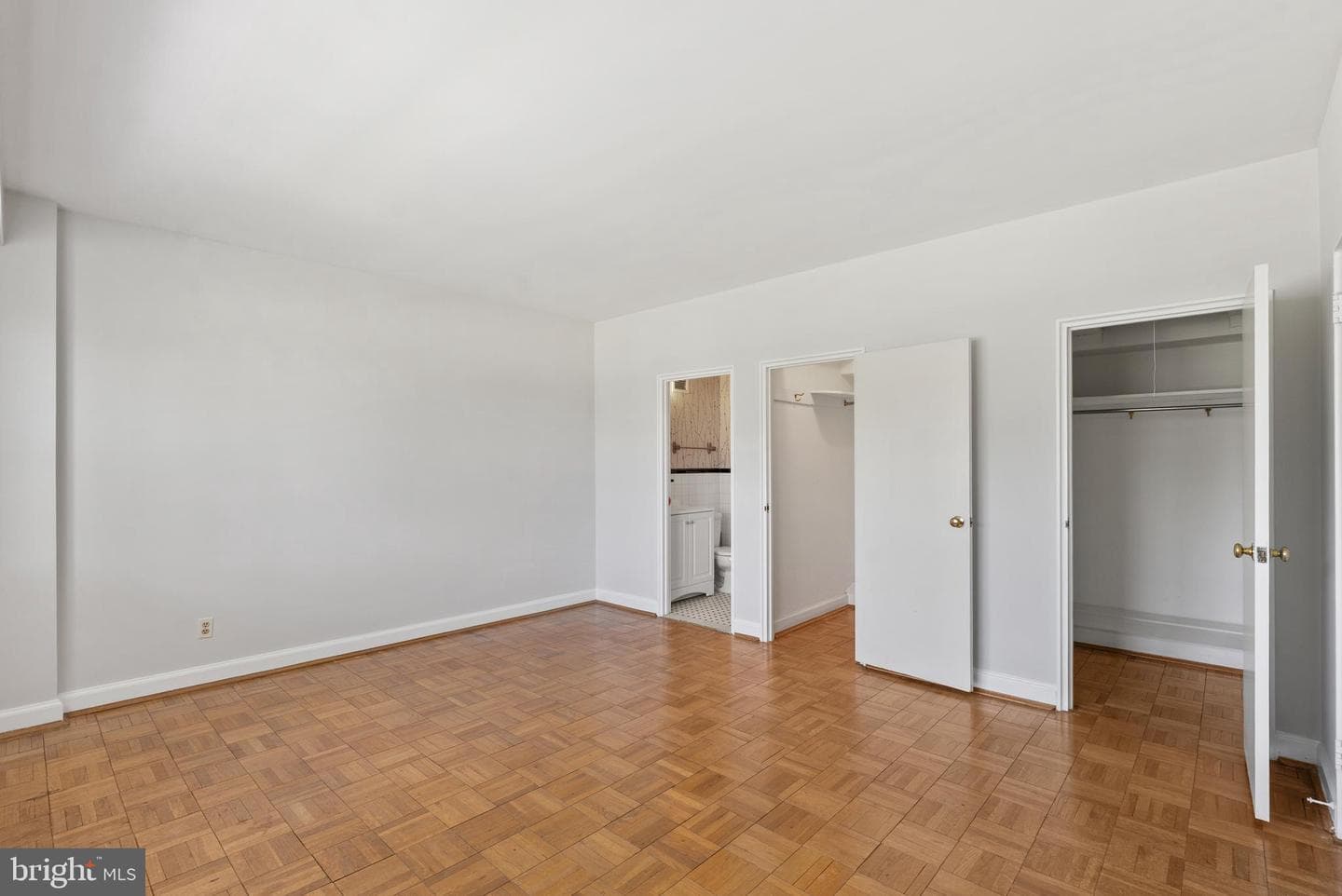 3601 Greenway #406 photo 15