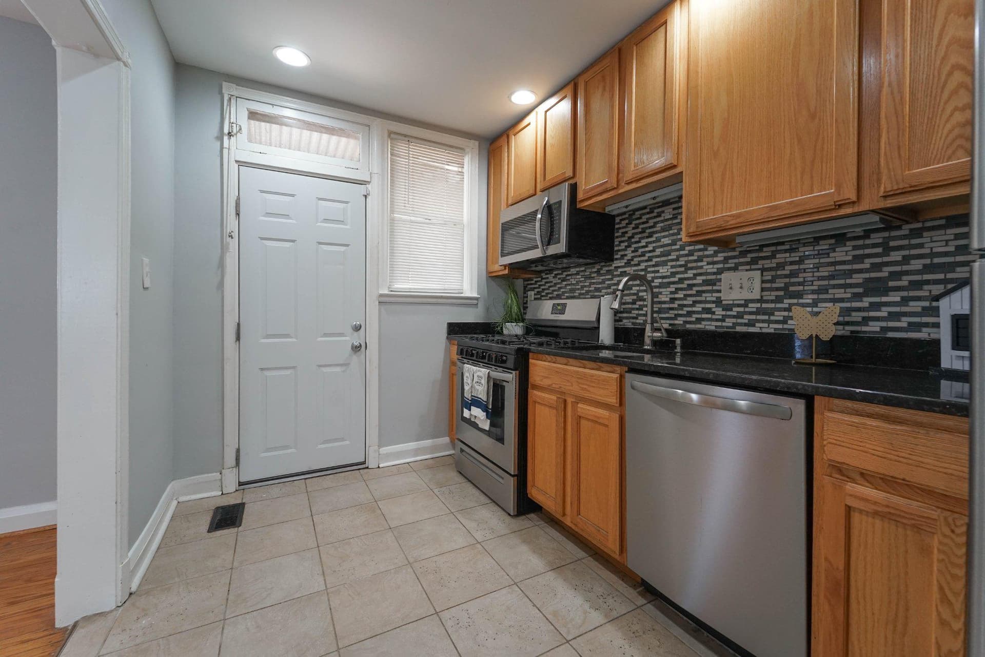 3424 Parklawn Avenue photo 11