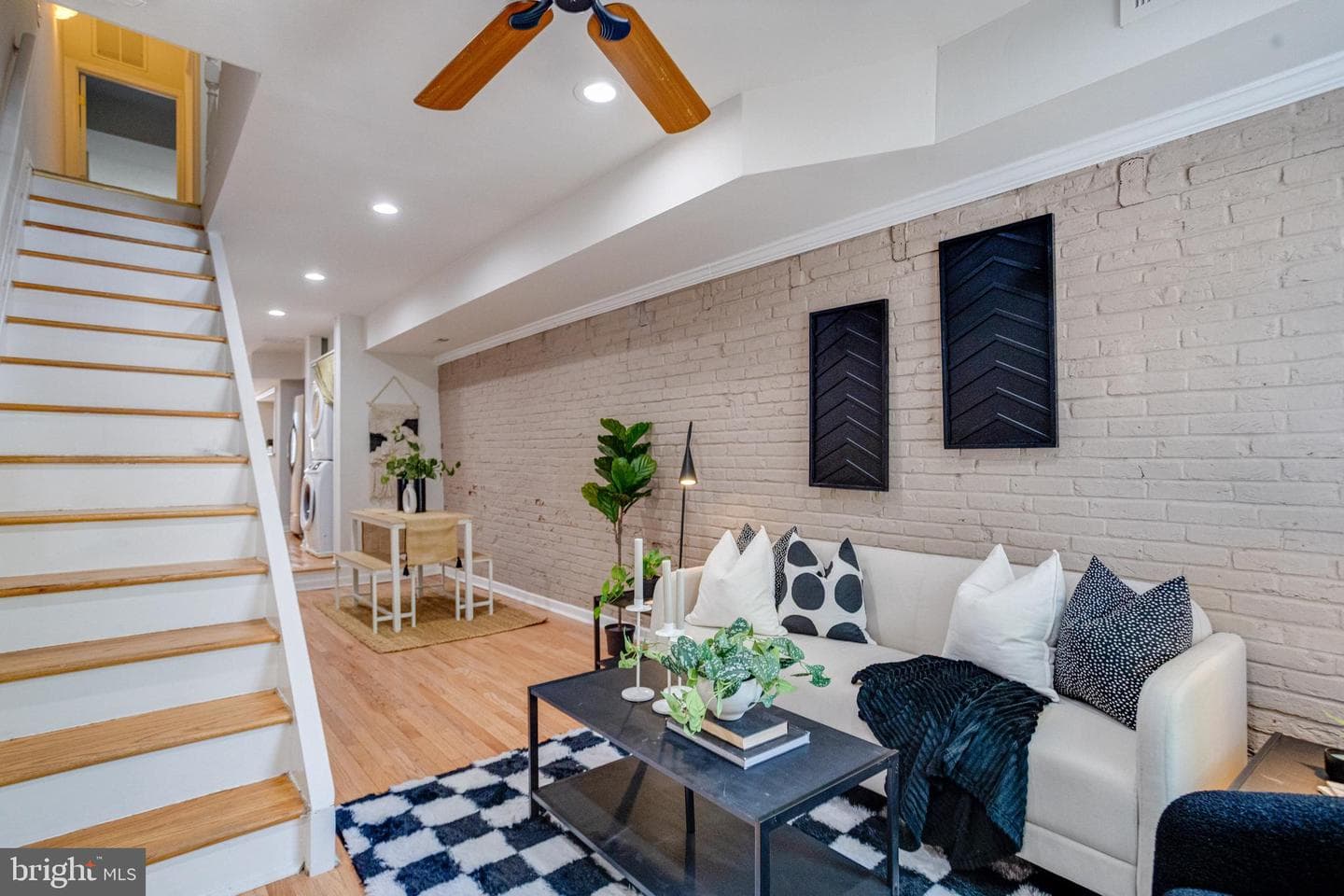 305 S Collington Avenue photo 3