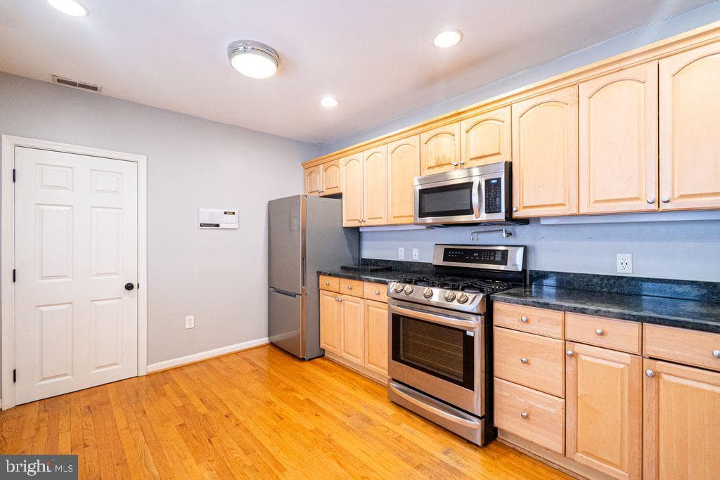 414 S Wolfe Street photo 8
