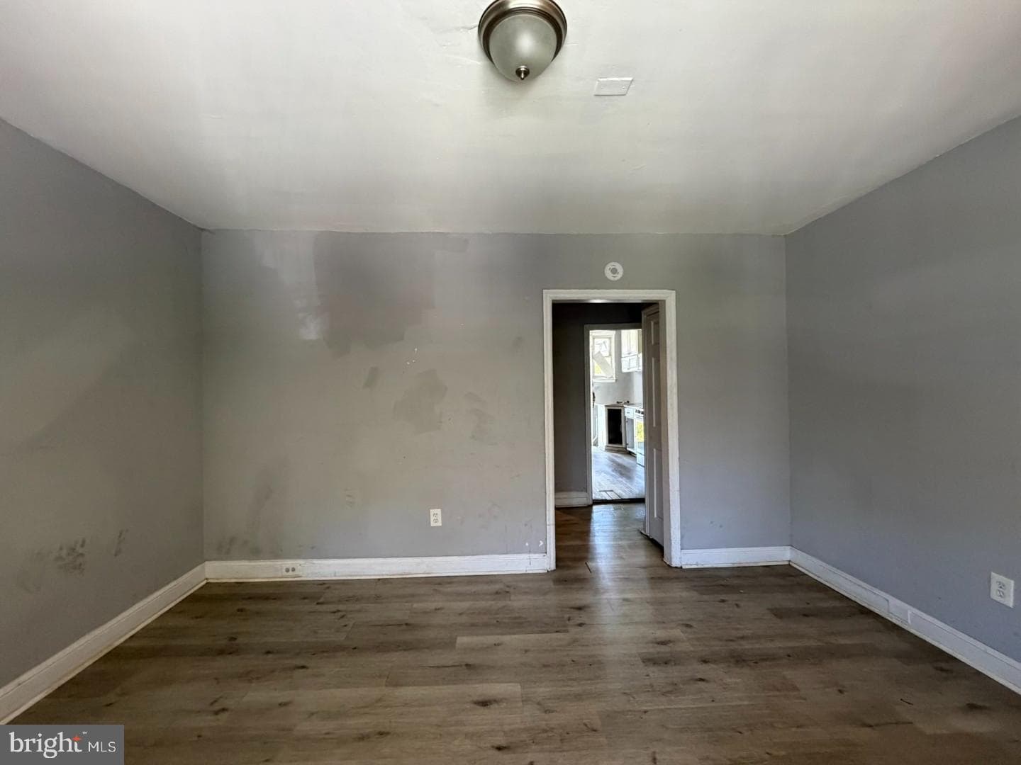 512 Sheridan Avenue photo 3