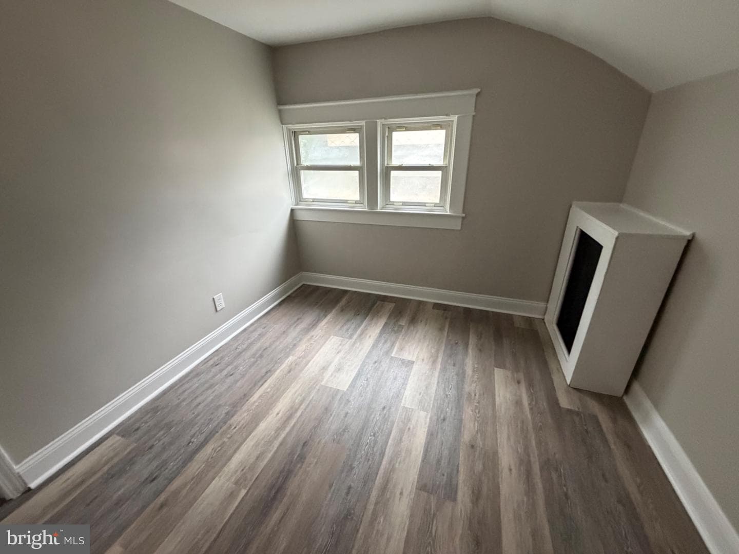 3505 Frankford Avenue photo 9