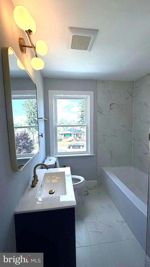 3902 N Rogers Avenue photo 40