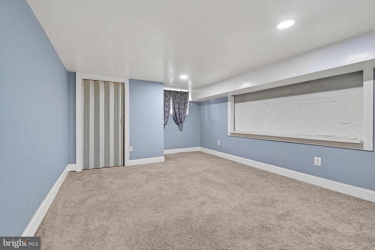 2926 E Fayette Street photo 29