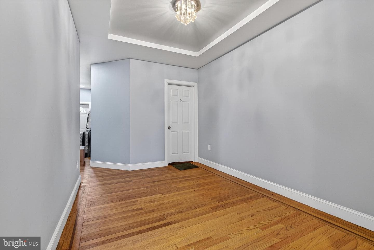 2926 E Fayette Street photo 7