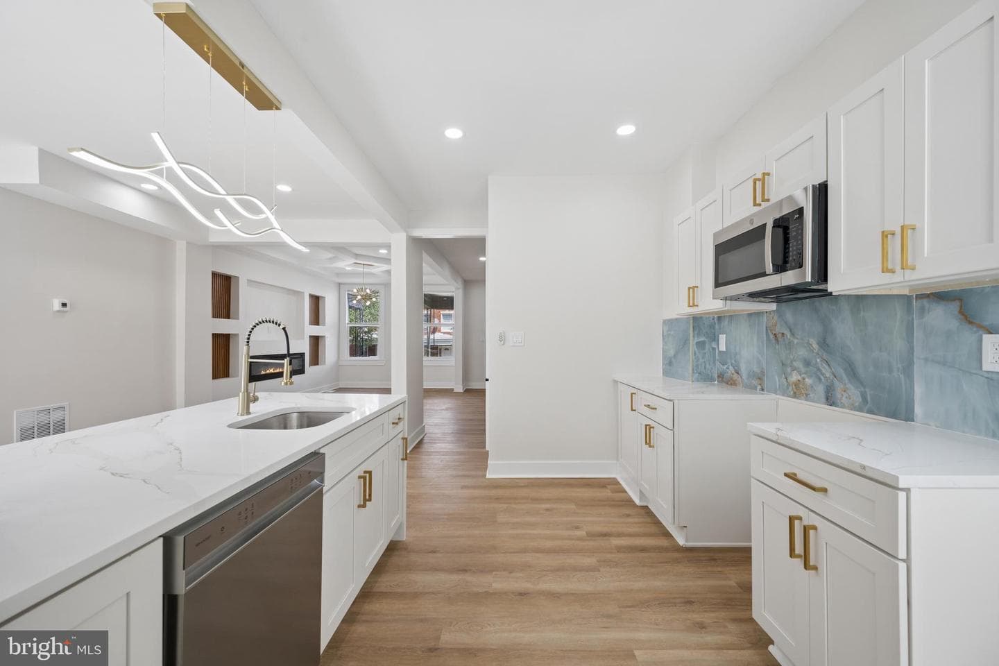 306 Lyndhurst Street photo 4