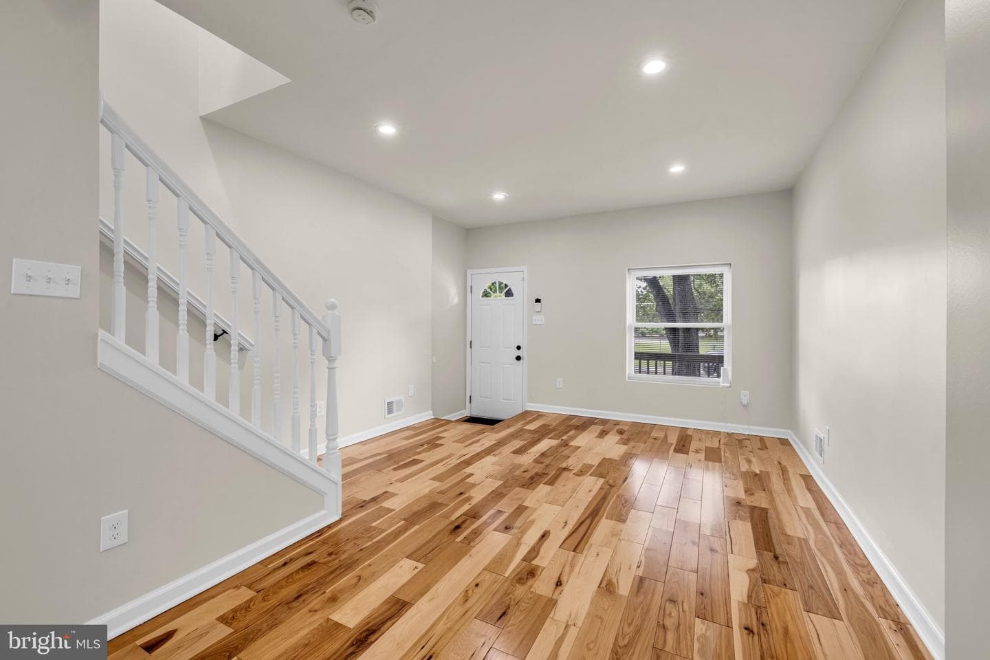 1622 Hazel Street photo 3