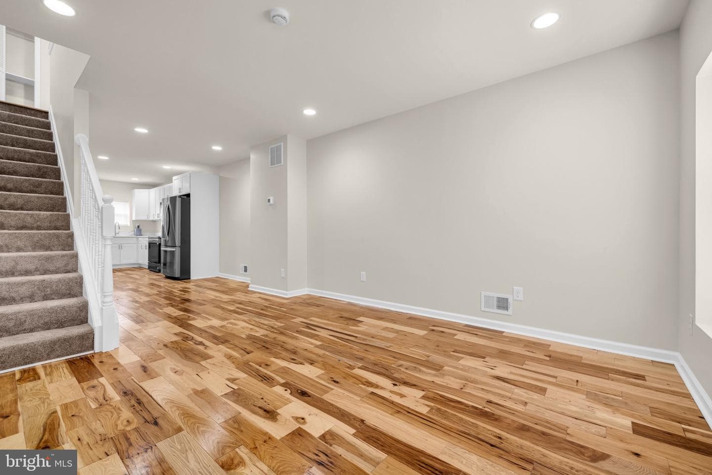 1624 Hazel Street photo 3