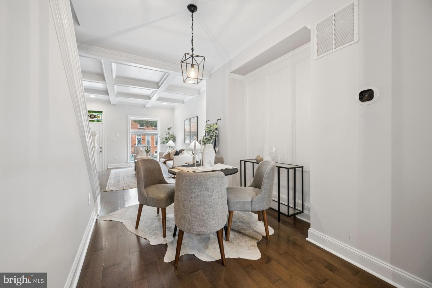 3134 Foster Avenue photo 11