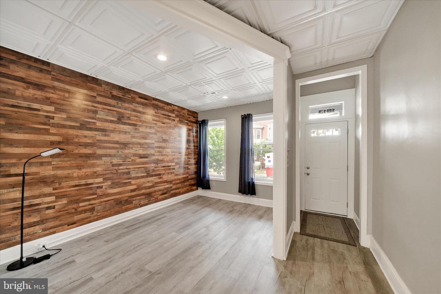 1813 N Bentalou St photo 5