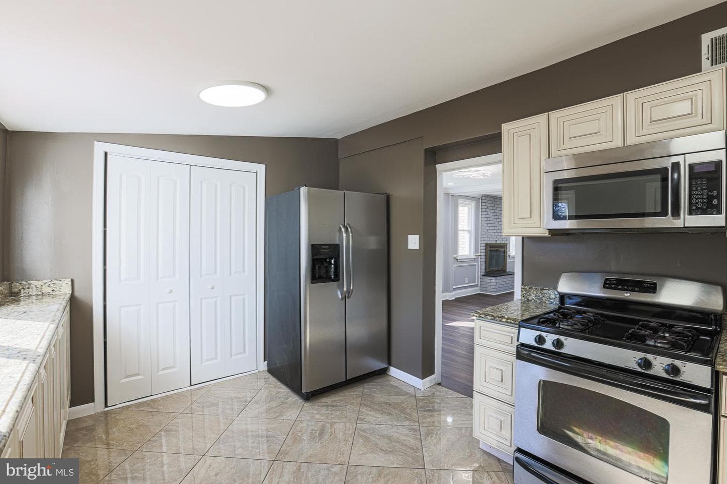 2507 Taney Road photo 16